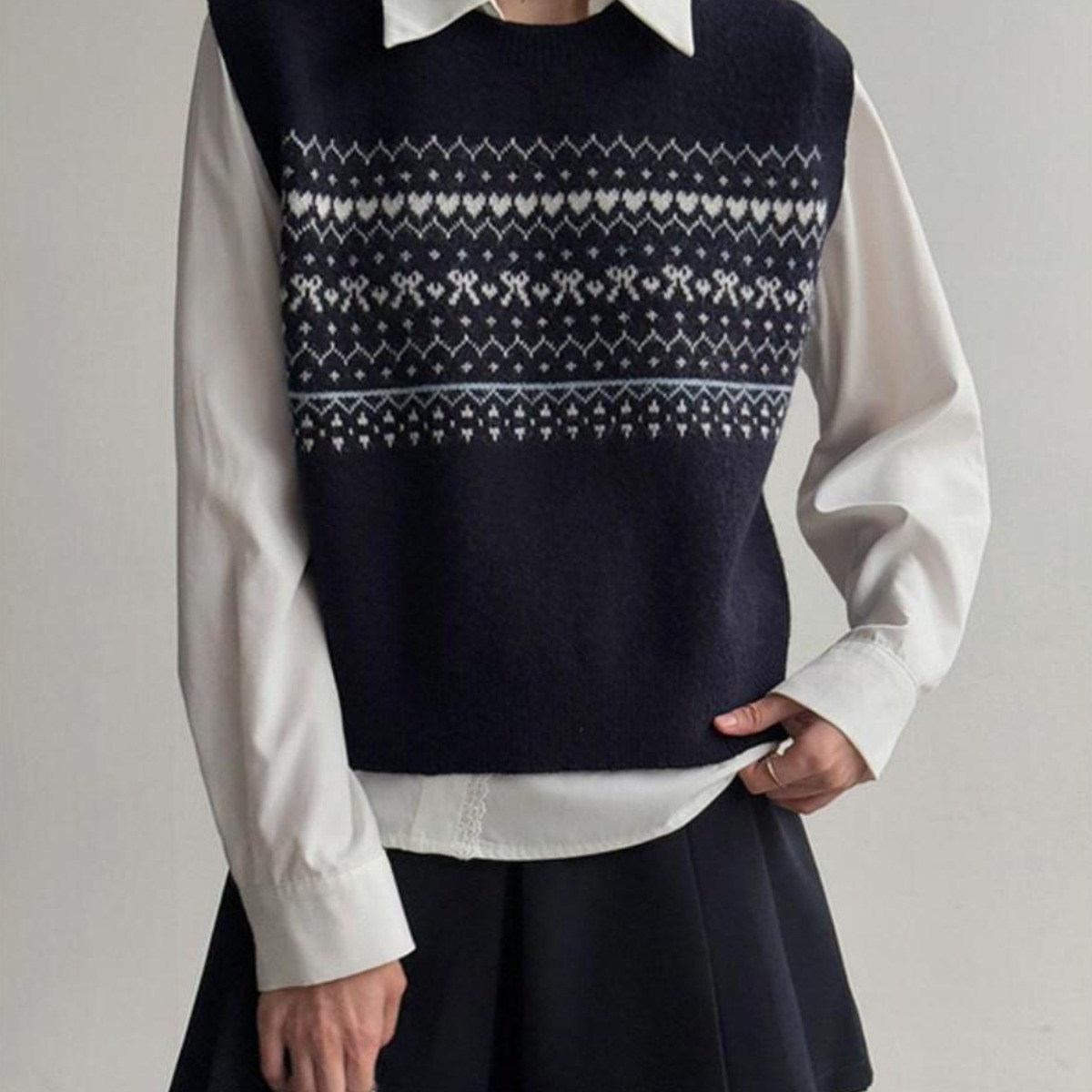 스멜모리 니트 다름 루즈핏 가을 겨울 노르닉 고퀄 베스트 조끼 25,600원