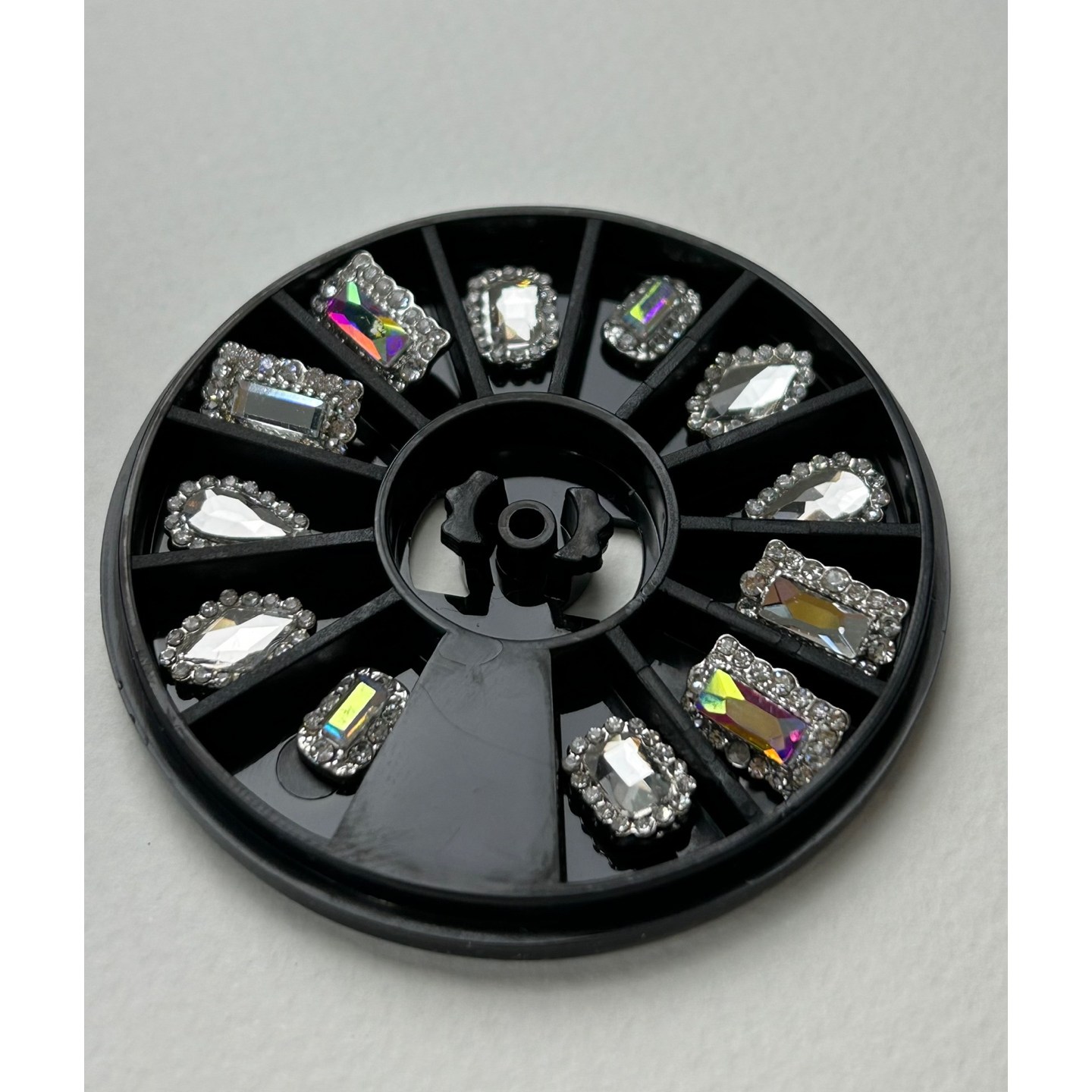 스톤모음 저렴이스톤 휠스톤모음 네일아트 셀프네일 블링파츠 이쁜파츠 웨딩 25,000원