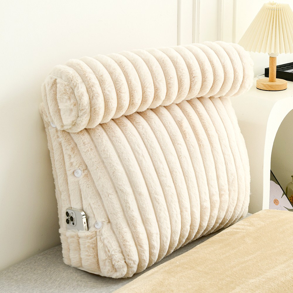 소하임 버니블룸 삼각 등받이 쿠션, 아이보리 22,800원