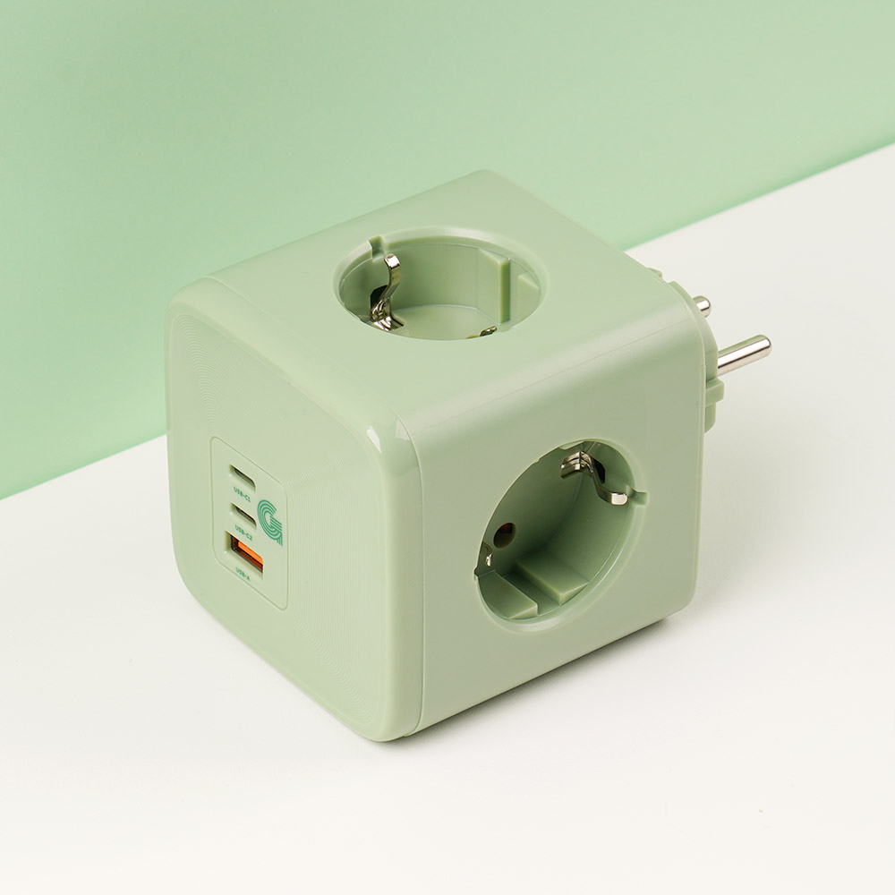 지클릭커 C타입 PD 충전 3포트 4구 접지 컬러 4000W 고용량 큐브 멀티탭 콘센트 BL-403PD, 1개, 4구 큐브 콘센트 그린, 7.6cm 24,800원