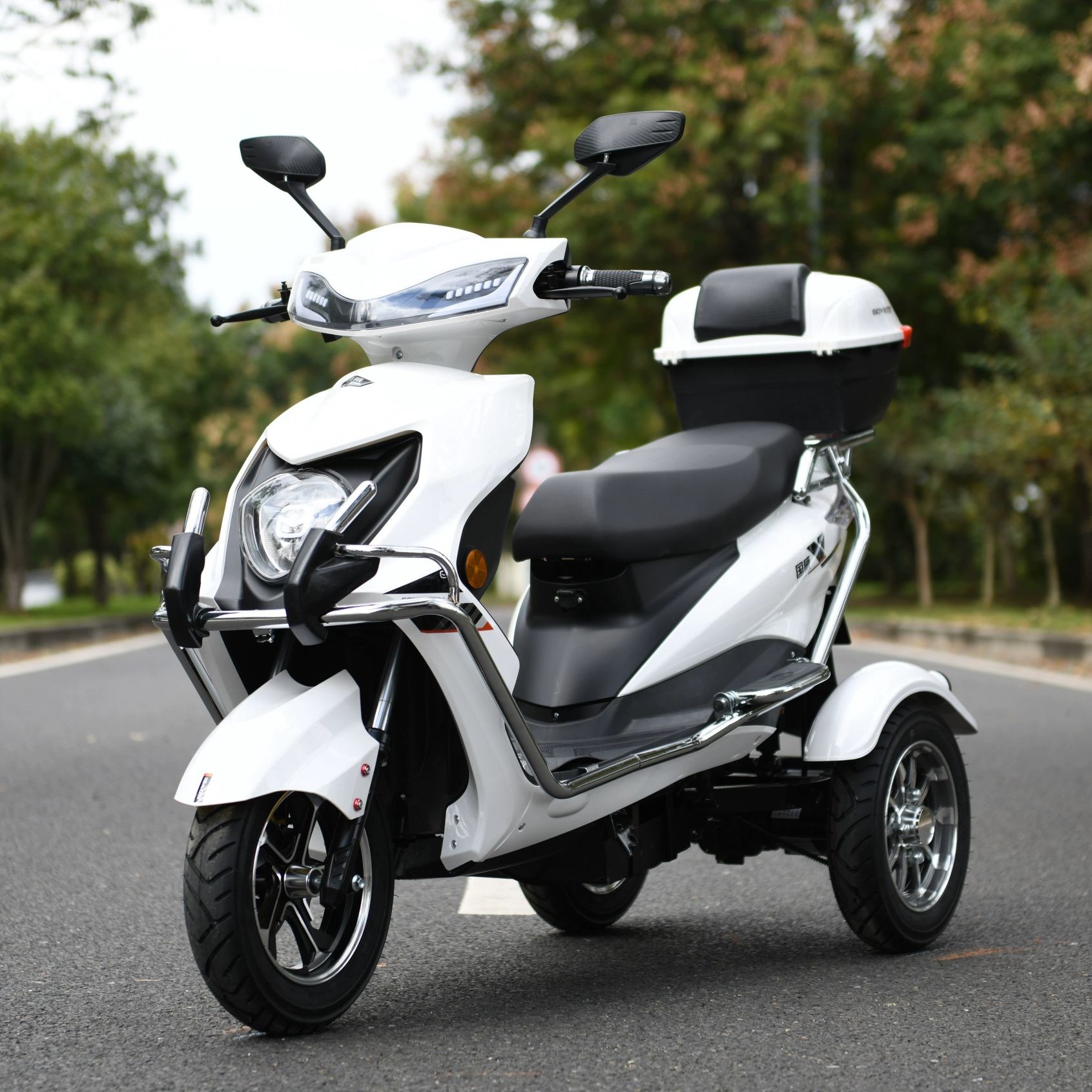 여성용 전기 삼륜차 스쿠터 머스코 08FQ25G 삼륜오토바이 오토바이 1,260,900원