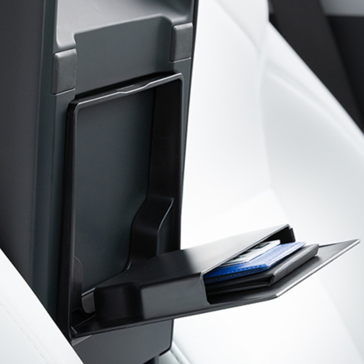 TEMAI 테슬라 중앙 콘솔 자석 수납함 / 차량용 정리함 | 모델3 하이랜드/모델Y 주니퍼 전용, 모델Y 주니퍼 14,800원