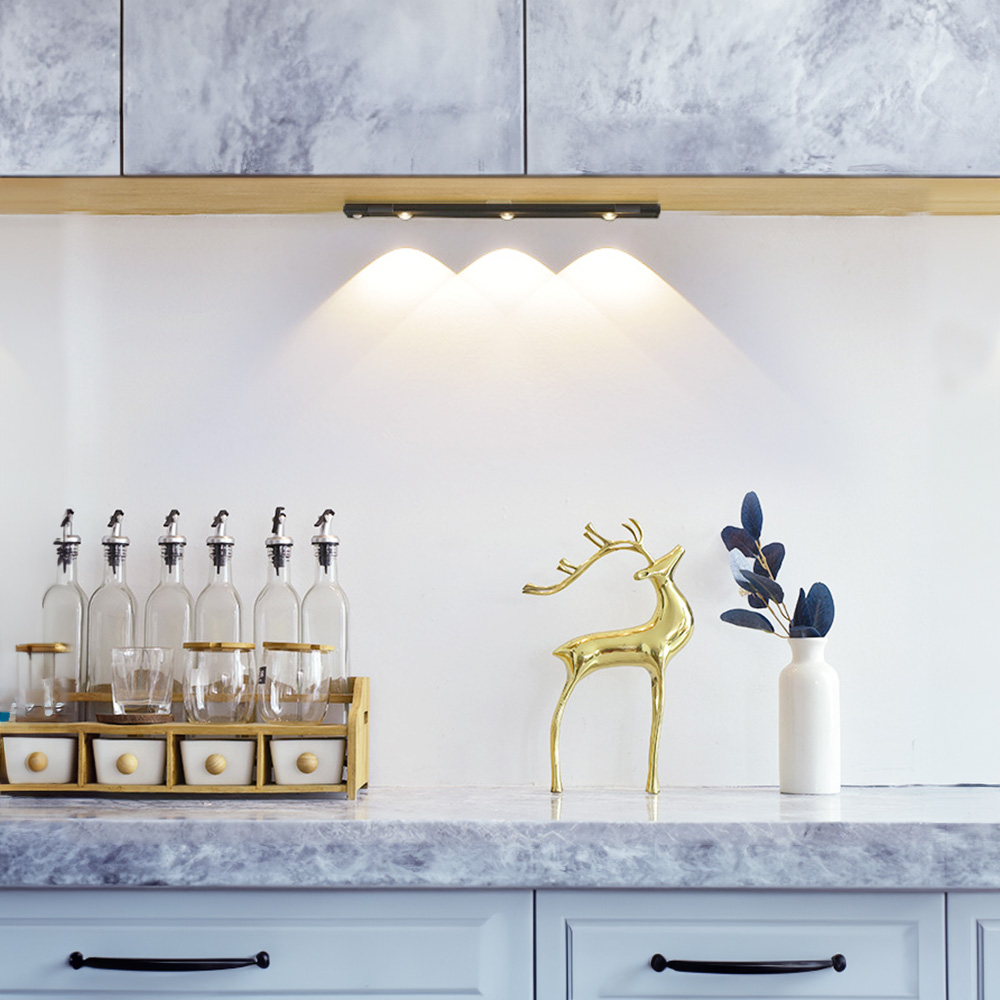 21세기트랜드 모데른 포인트 충전형 무선 센서바 조명 LED 3가지 색상 12,500원