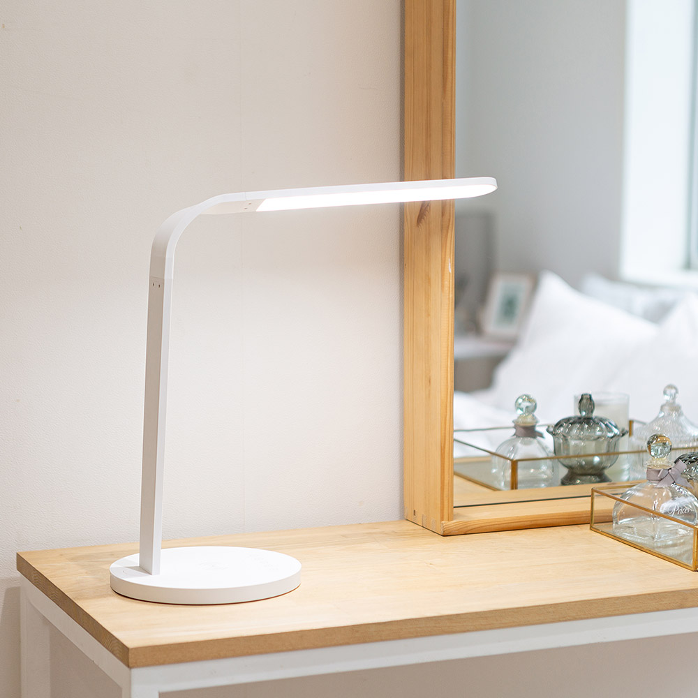 1+1 공부방 아이눈 LED스탠드 책상 사무실 30,000원