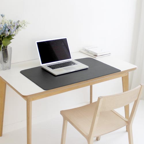 오션스블루 리더스토어 대한민국 가죽 메탈 데스크매트 대형 80cm 패드 61,000원