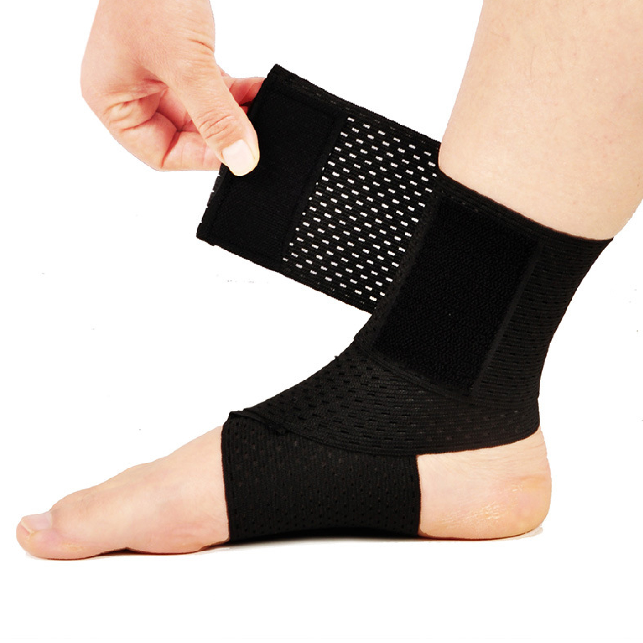 코모스코 쫀쫀한 발목 보호밴드 블랙 7,490원