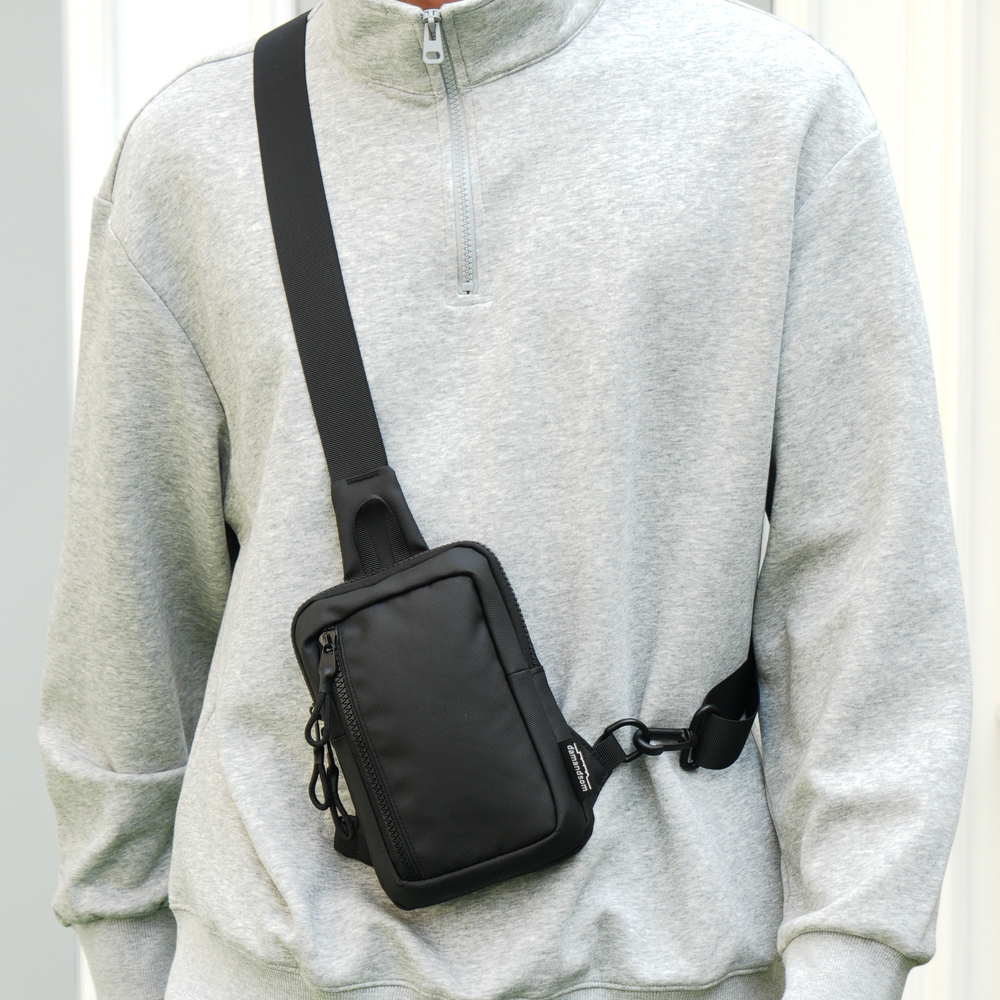 담앤드솜 베이직 미니슬링백 어깨 방수 스포츠 운동 조깅 러닝 가슴 남자 여자 남성 여성 돈 웨이스트 메신저 크로스 초등 가방 지갑 쌕 백 소형 작은 휴대 등산 골프 바이크 17,900원