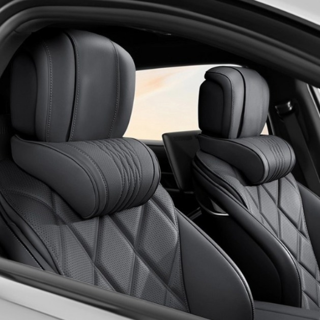 Yeolpise 프리미엄 전 차종 호환 인체공학 차량용 헤드레스트, 고급 쿠션감과 안정적인 지지력으로 장시간 주행에도 편안한 자동차 목받침, 2개, 귀한 검정 51,000원