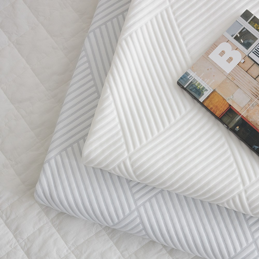 아이리스 듀라론 냉감패드, 아이스_올화이트, 현재가 119,800원