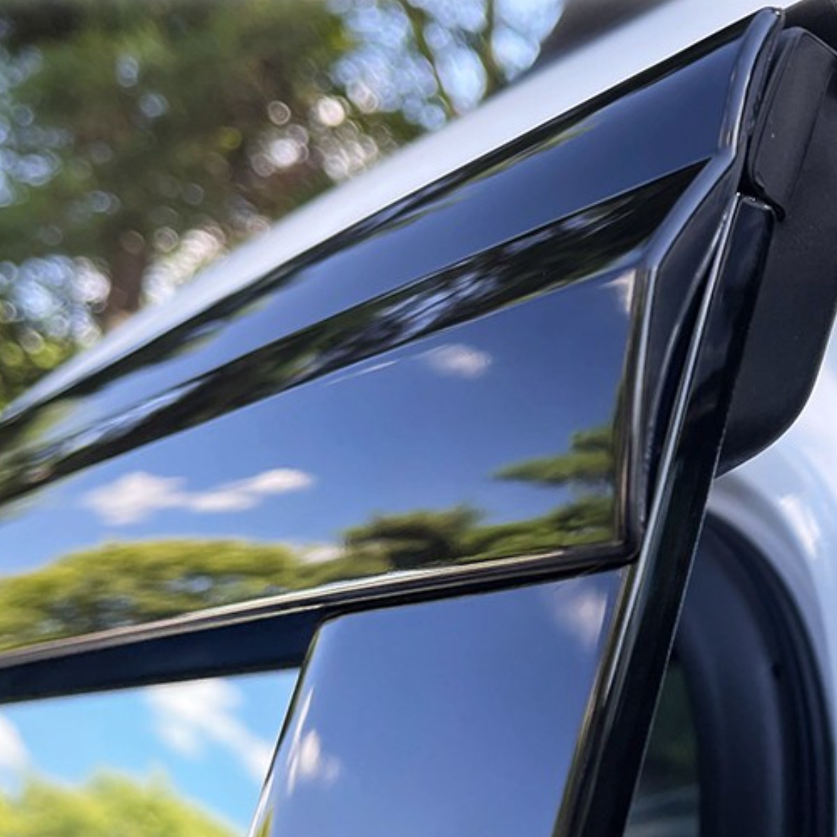 오토크로바 E403 기아 카니발 4세대 KA4 깨지지 않는 블랙 바이져 4PCS 34,200원