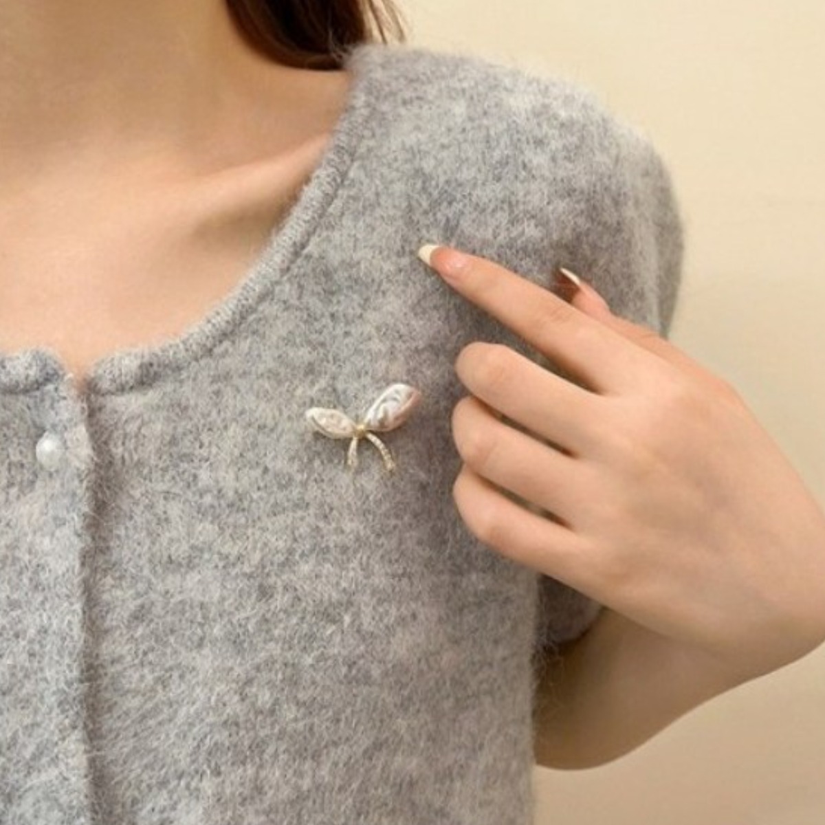 sodam 헵번 리본브로치 고급브로치 11,900원