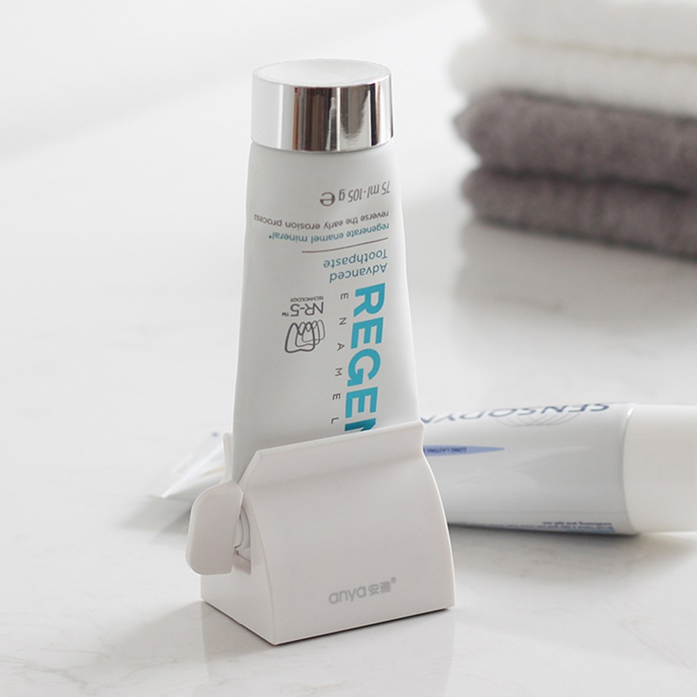 데일리공감 논슬립 알뜰 에코스탠드 튜브 치약짜개 치약디스펜서 튜브치약디스팬서 3,000원