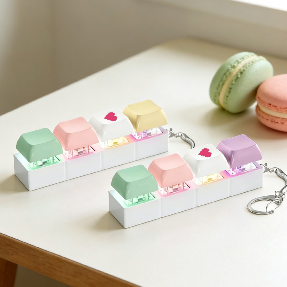 LED리뉴얼 하트마카롱립 키보드키링 키캡키링 딸깍이 키링 열쇠고리 키홀더 9,900원