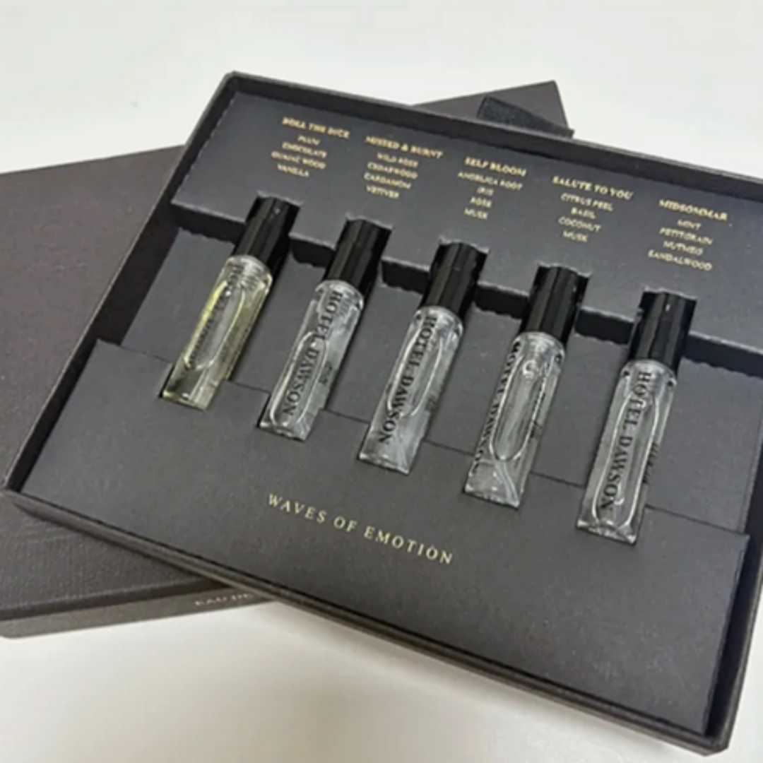 [인기상품] 호텔도슨 오드퍼퓸 향수 체험키트 디스커버리세트 5종 2.7ml[롤러다이스/미스드앤번트/셀프블룸/살롯투유/미드소마] 호텔도슨퍼퓸 남자친구 여자친구 선물  남녀공용향수 33,900원