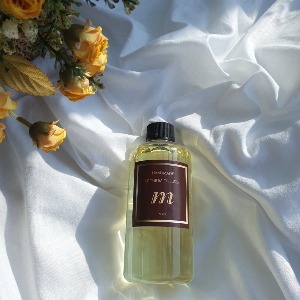 밍블랑 향기좋은 프리미엄 디퓨저 고급 리필 오일 액 300ml 실내 거실 사무실 화장실 방향제 만들기 재료 32,000원