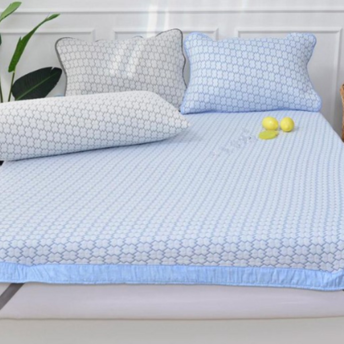 국산 리빙캐슬 쿨엠보싱 듀라론 냉감 패드, 쿨매트+쿨베개+쿨부인 세트, 블루 125,800원