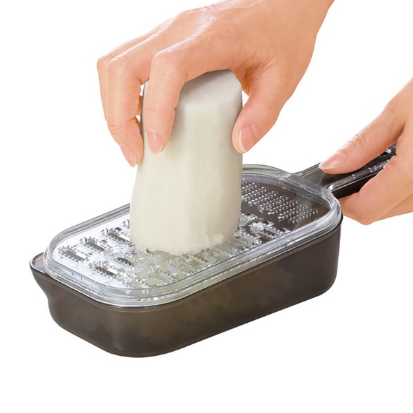 일본 사나다 손잡이 양면 블랙 무강판 (D-5064) 배즙 당근즙 무즙 무갈기 이유식 강판 5,240원