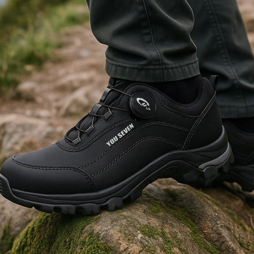 유세븐 남성용 다이얼 운동화 트래킹화 DM907 28,030원