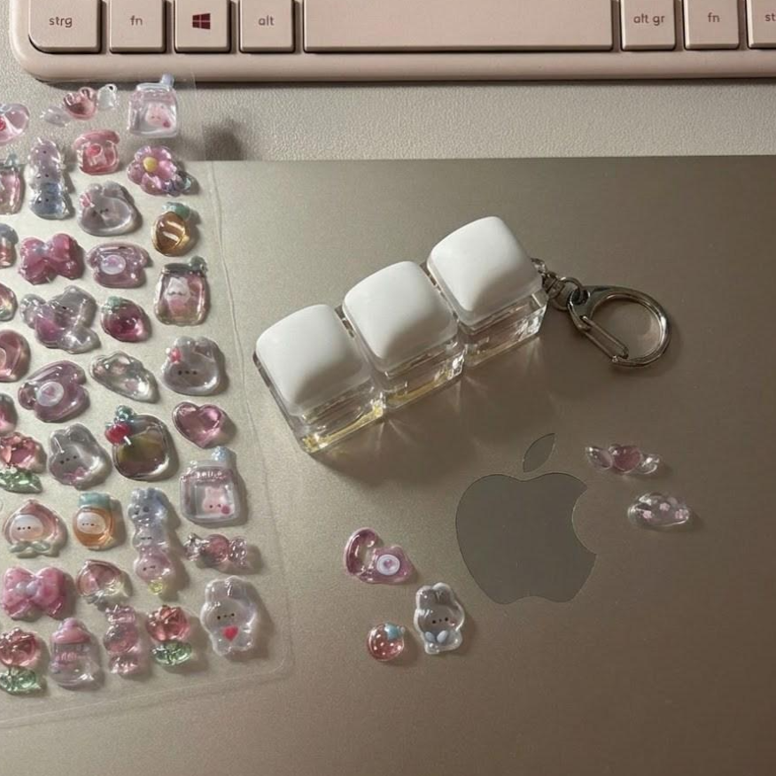 LED 3구 키보드키링+전용 선물박스+3종 감성 키캡 14,900원