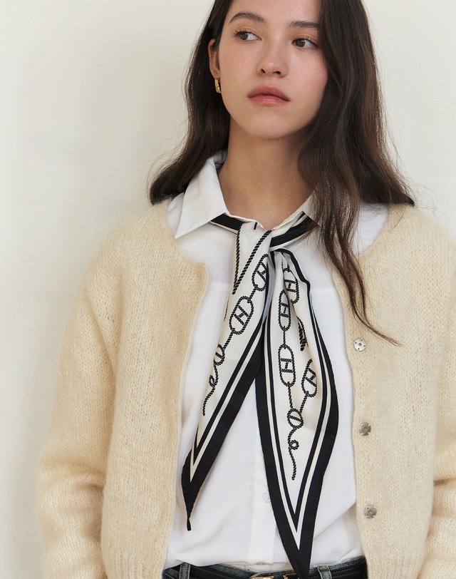 ❲백화점출고❳ 헤지스 가을 스카프 [SILK100%] 블랙 H클립 마름모 실크 HISC5E500BK 미니 쁘띠 사각 72,600원