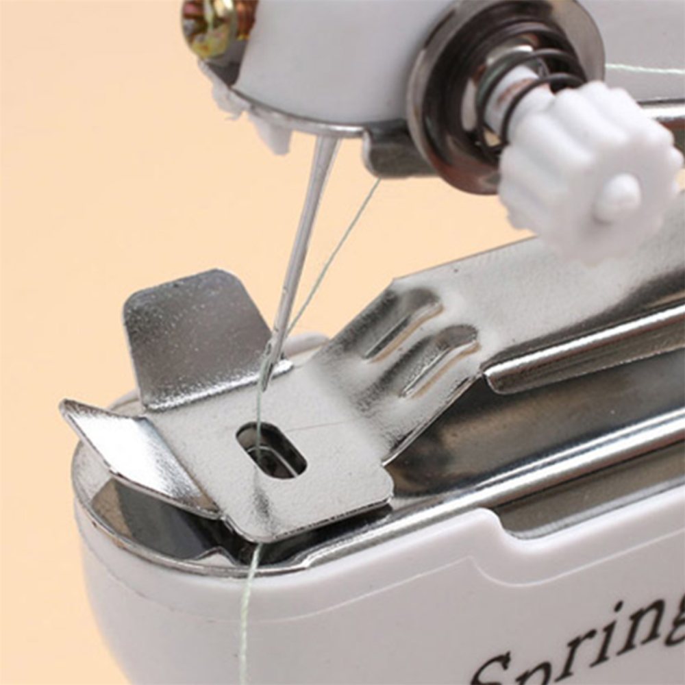 착한장터 휴대용 핸드미싱 작은손재봉틀 3,200원