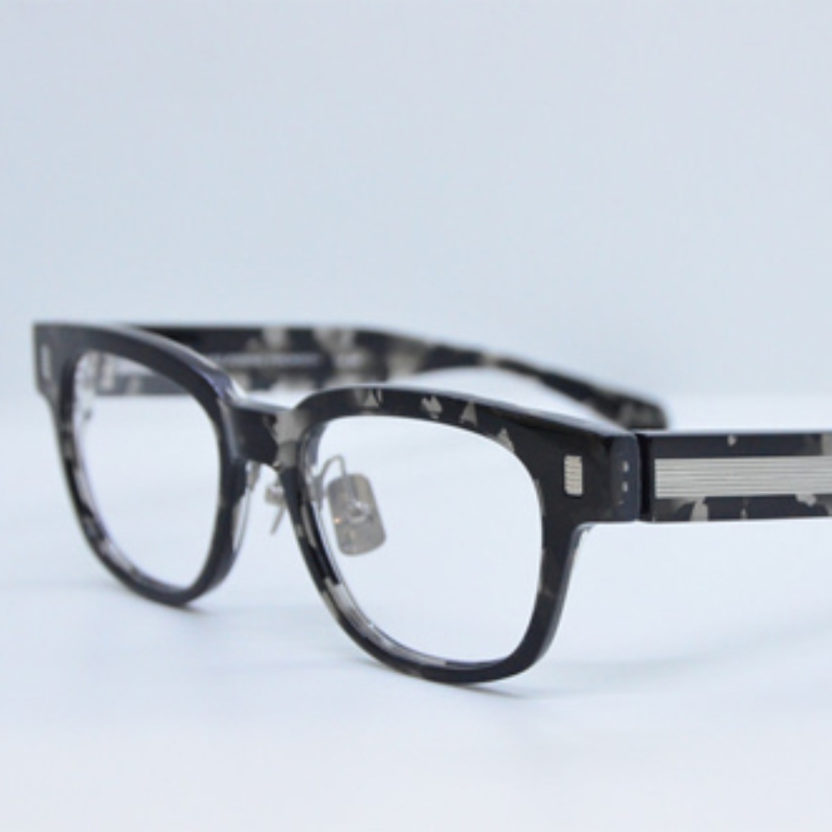 볼프강 프록쉐 BD12 BKD 51 리미티드 에디션, 울프강프록쉐 사각 클래식 안경 1,070,000원