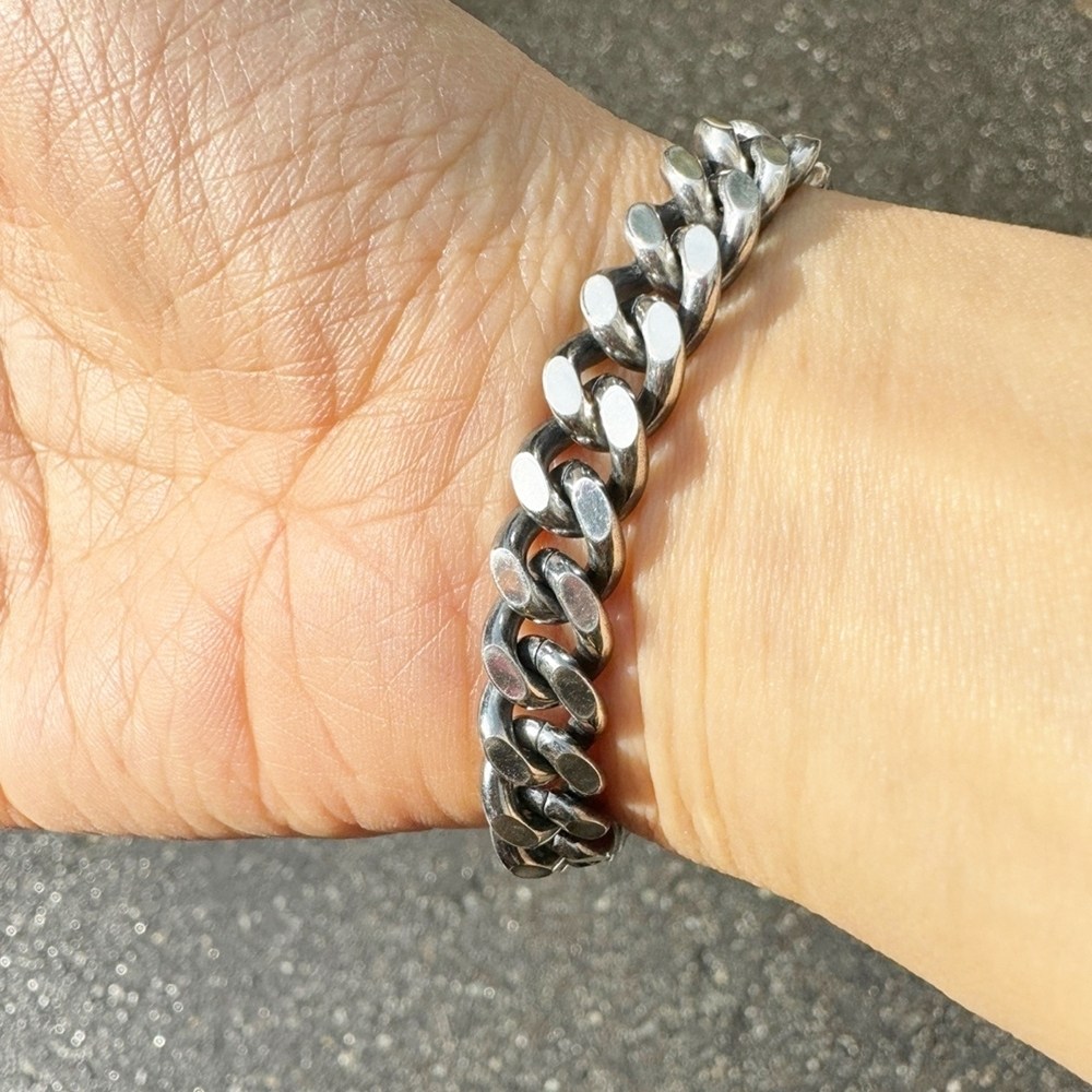 차차실버 커브 6mm 8mm 은팔찌 커플 데일리 무난 심플 유화 남자 503,900원