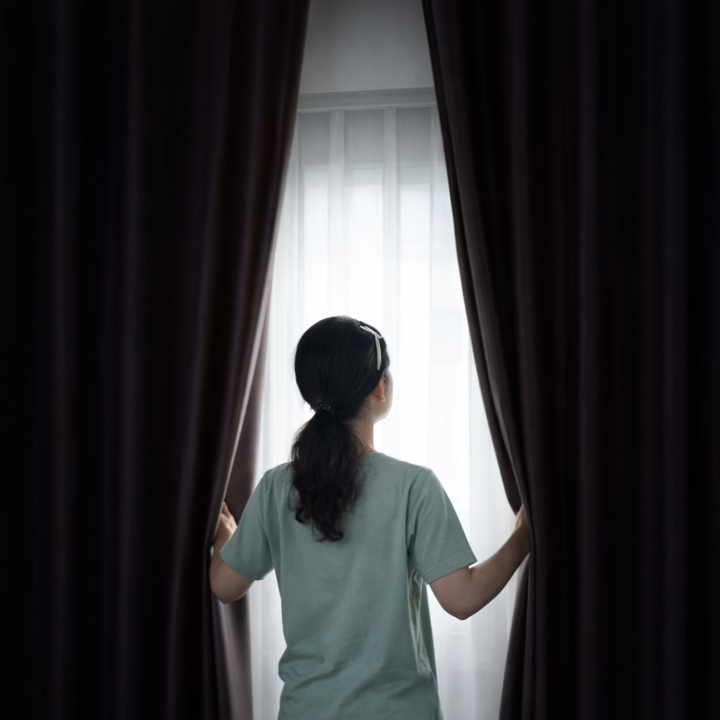 현데코 무타공 붙이는 3중 암막커튼 큰창 작은창 햇빛차단 18,990원