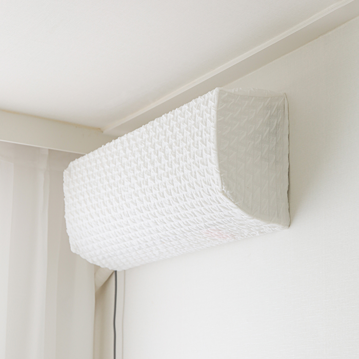 네이쳐리빙 마시멜로우 올스판 벽걸이 에어컨커버 트라이앵글형 9,900원