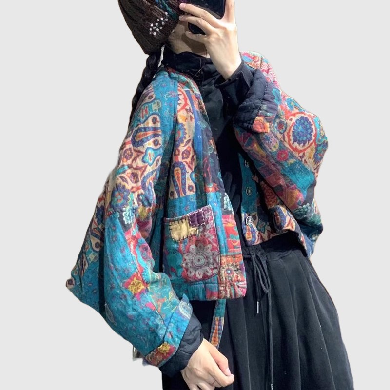 퀸앤조이 캐더린 가오리 에스닉 크롭 퀼팅 점퍼 64,800원