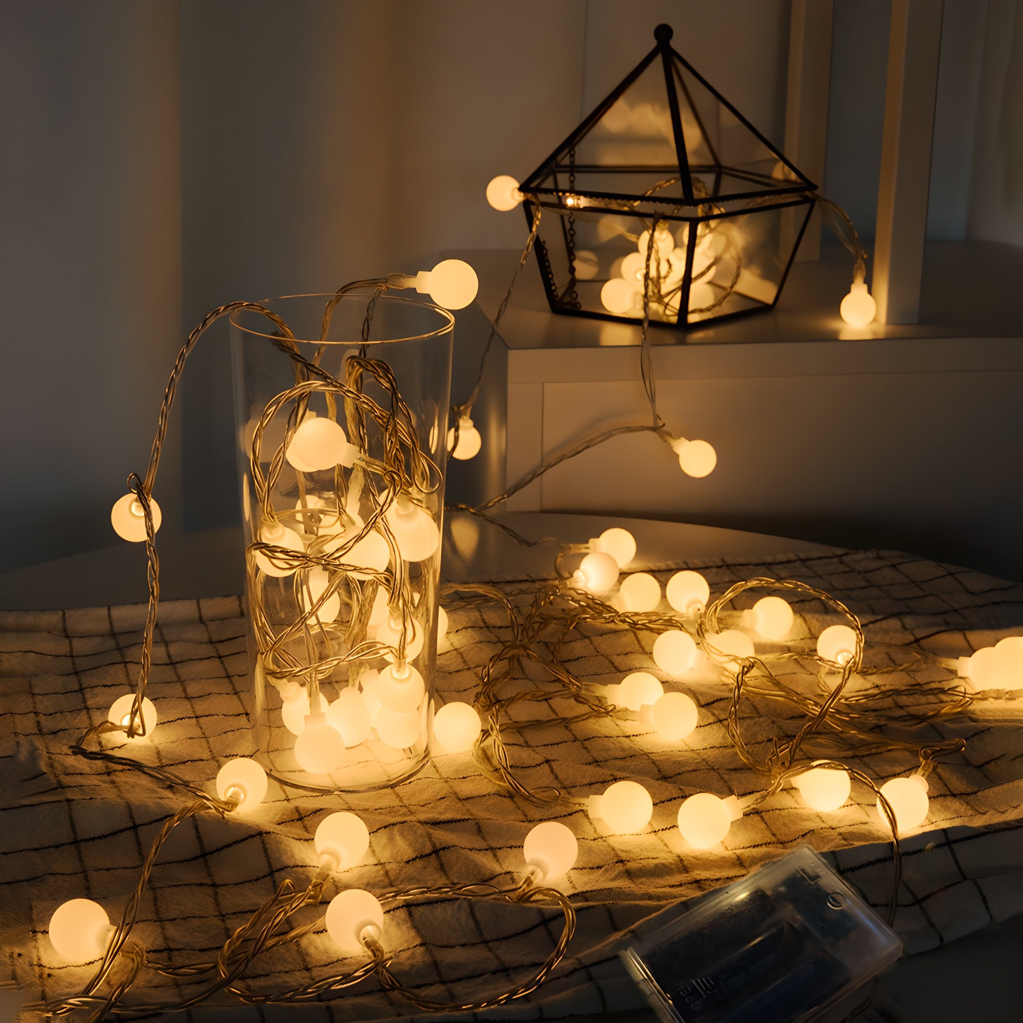 루아즈 LED 와이어 줄 조명 캠핑 앵두전구 AA 건전지형 40구 6m 4,630원