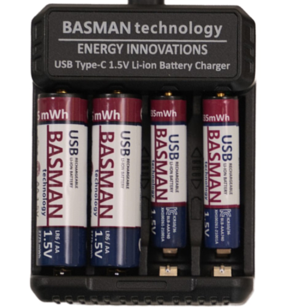 바스맨 reviva - USB 충전식 리튬이온 건전지(1035mWh) AAA 4개입(4채널 충전기 포함 패키지) 31,000원