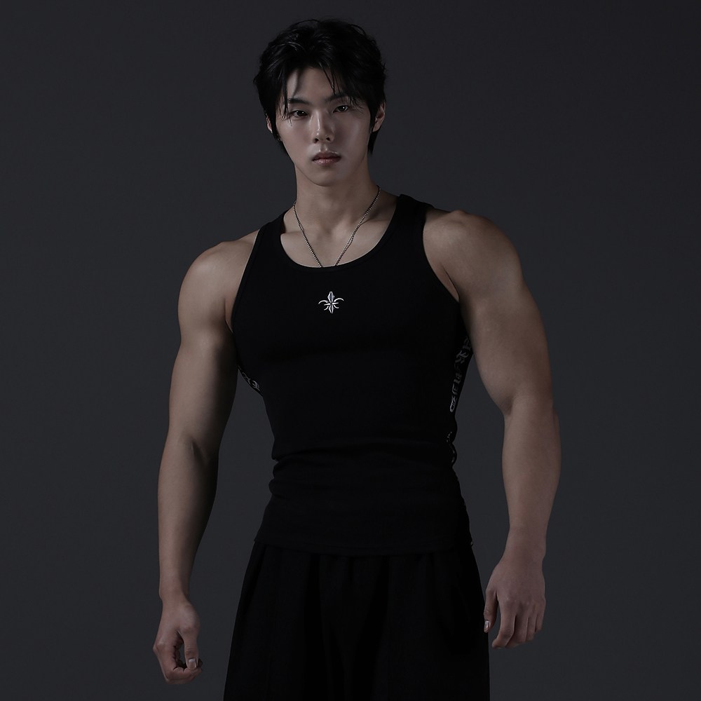 카미드 노블 레터링 골지 머슬핏나시 54,000원