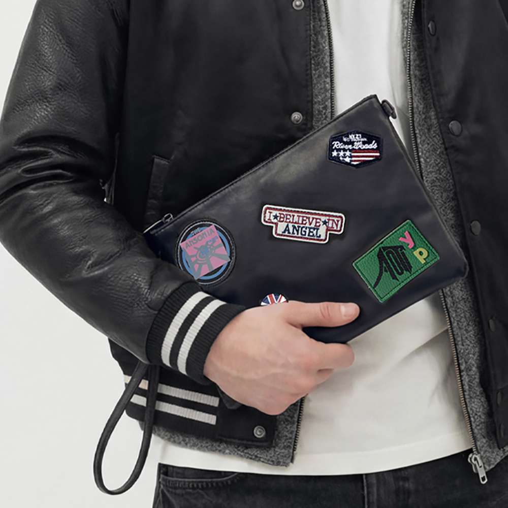 애드에딧 남성용 와펜 클러치백 19,900원