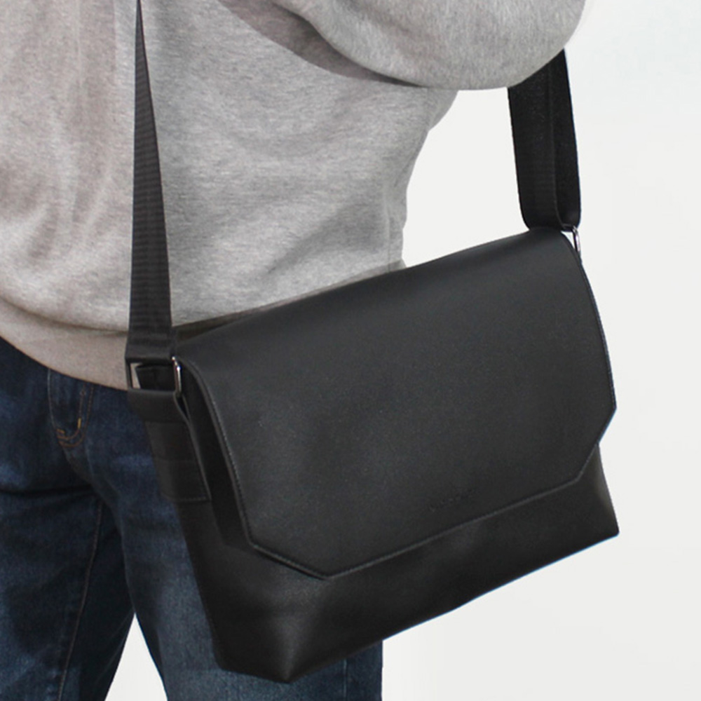 남자 미니 크로스백 메신저백 태블릿 아이패드 가방 11인치 12.9 44,900원