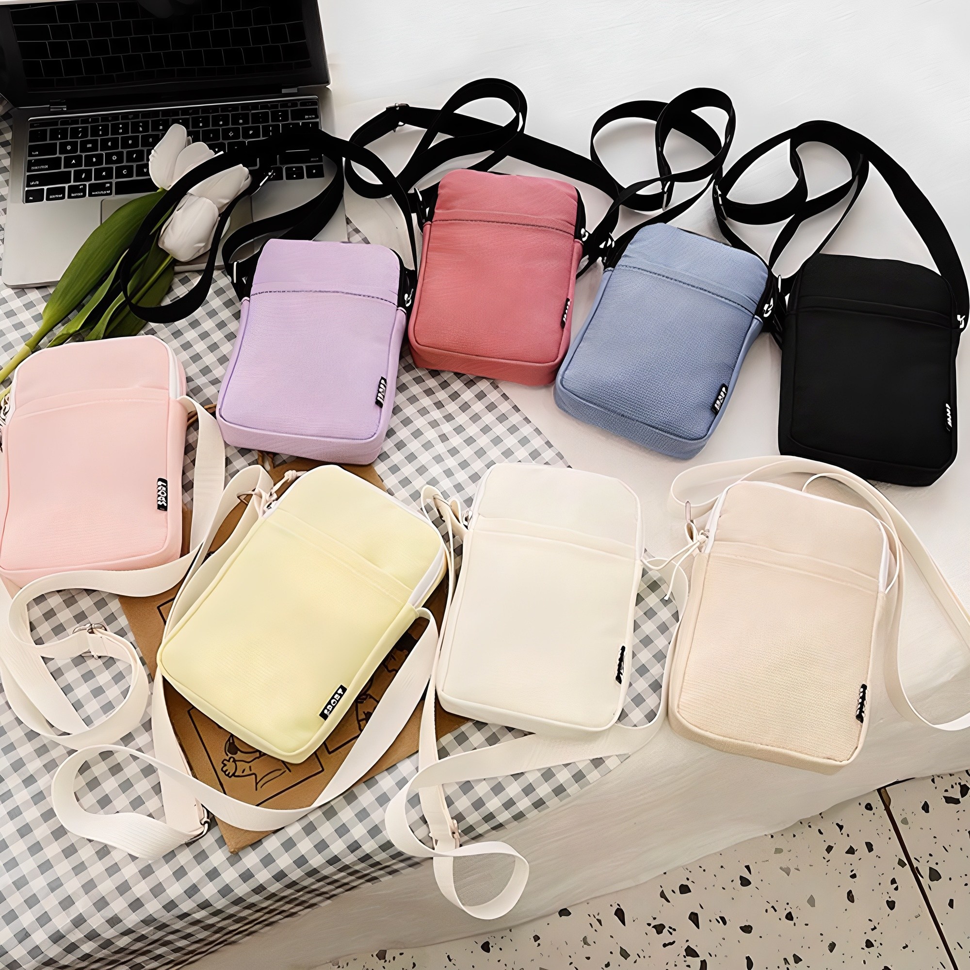 [KC 인증] 캐주얼 초등 핸드폰 가방 여행용 미니 크로스백 여성 남성 휴대폰 여권가방, 현재가 6,850원