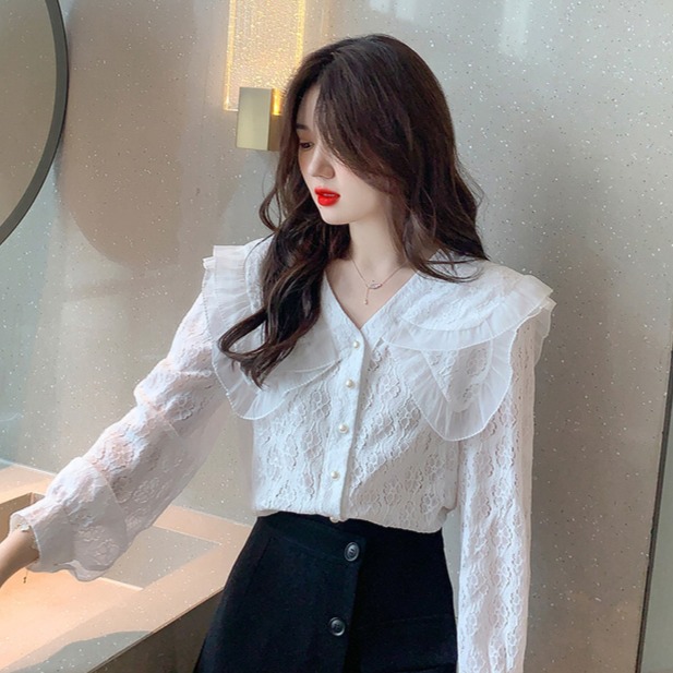 포플러앤씨 여성용 렁키 레이스 블라우스 P25FBL080429 27,420원