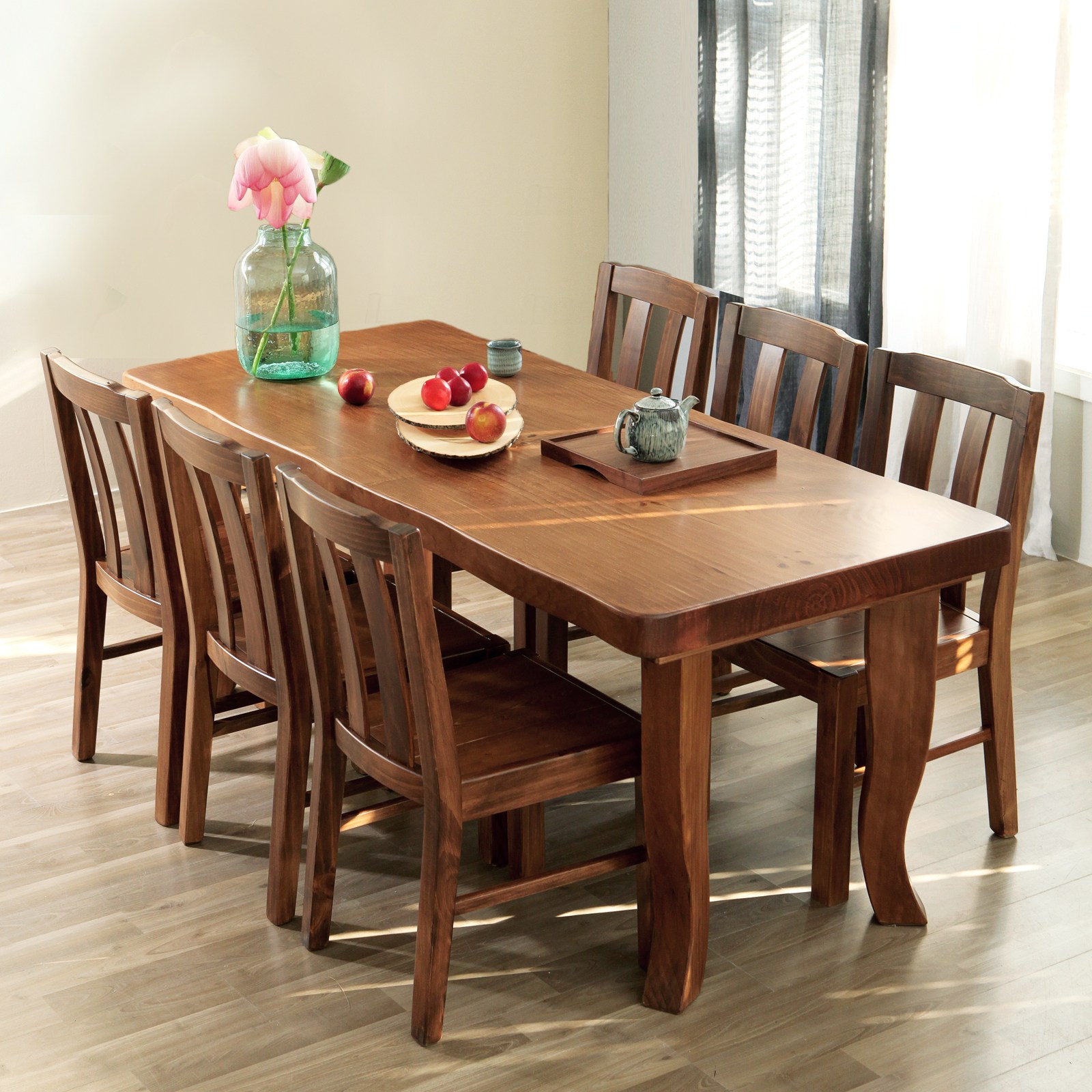 해찬솔 통원목 비담 6인용 식탁세트A1800 (등의자6개)/통원목다리/의자포함/원목식탁 2,102,000원