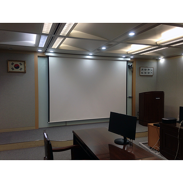 윤시네 고급형 아쿠아매트 150인치 3미터 슬라이딩 브라켓형 전동스크린 빔프로젝트 빔스크린 450,000원