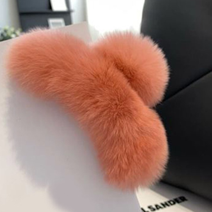 수스다 인조 밍크퍼 집게핀 12cm 8,900원