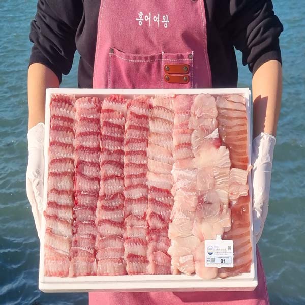 흑산도 홍어 암치 한마리 국산 국내산 삭힌 홍어회 홍어애 흑산홍어 홍어묵 홍 코 찜 삼합 택배 1마리 명절선물추천 (수제초장 포함), 1개, 5kg 200,000원