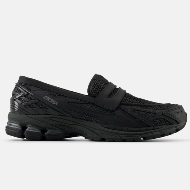 뉴발란스 1906L 스웨이드 페니 로퍼 블랙 구동화 남여공용 스니커즈(증정품 수납백) 159,000원