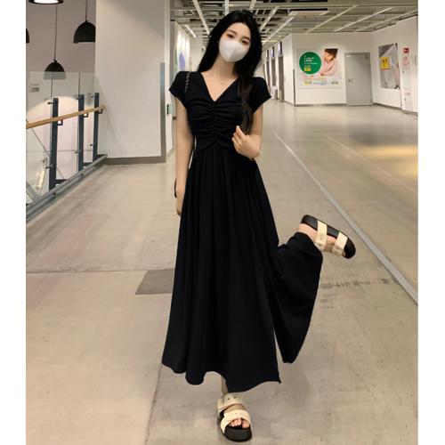 여성 러블리 민소매 브이넥 롱 원피스 결혼식룩 40,900원