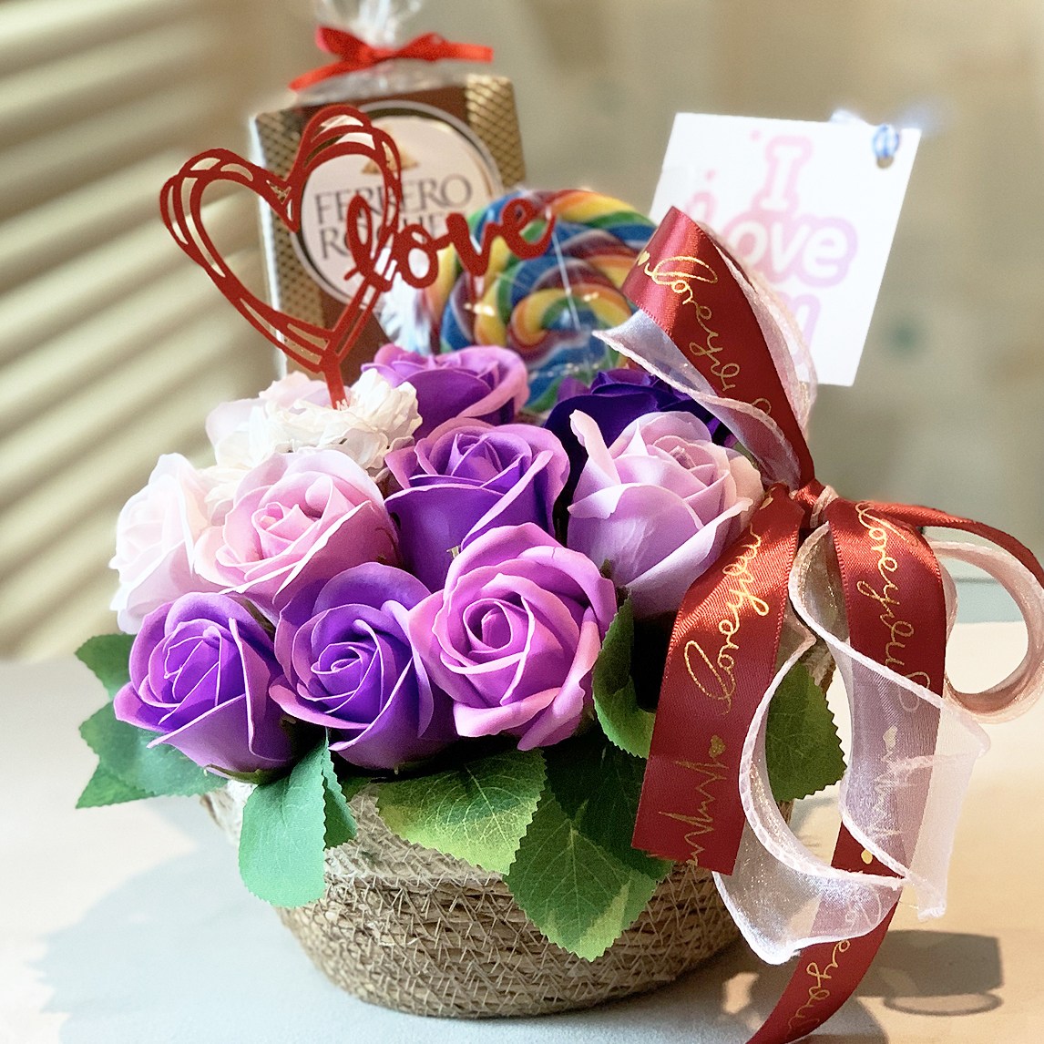 화이트데이선물 화이트데이꽃다발 초콜릿 사탕 프로포즈 여친선물 비누꽃 바이올렛꽃바구니 32,800원