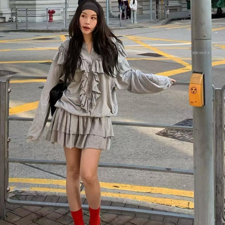 블랙아이보리 여성 레이스 프릴 러플 롱 원피스 43,500원