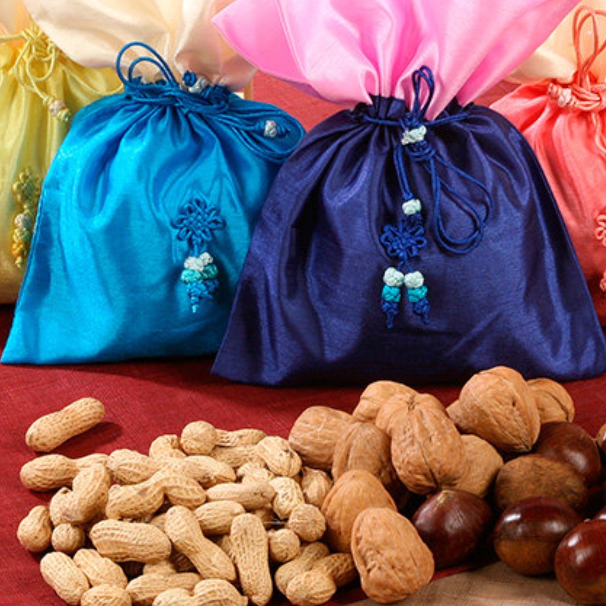 장수왕 대보름 복주머니 2종 세트 (피땅콩 피호두) /정월대보름 부럼깨기 견과류 견과 땅콩 호두 복부럼 59,970원