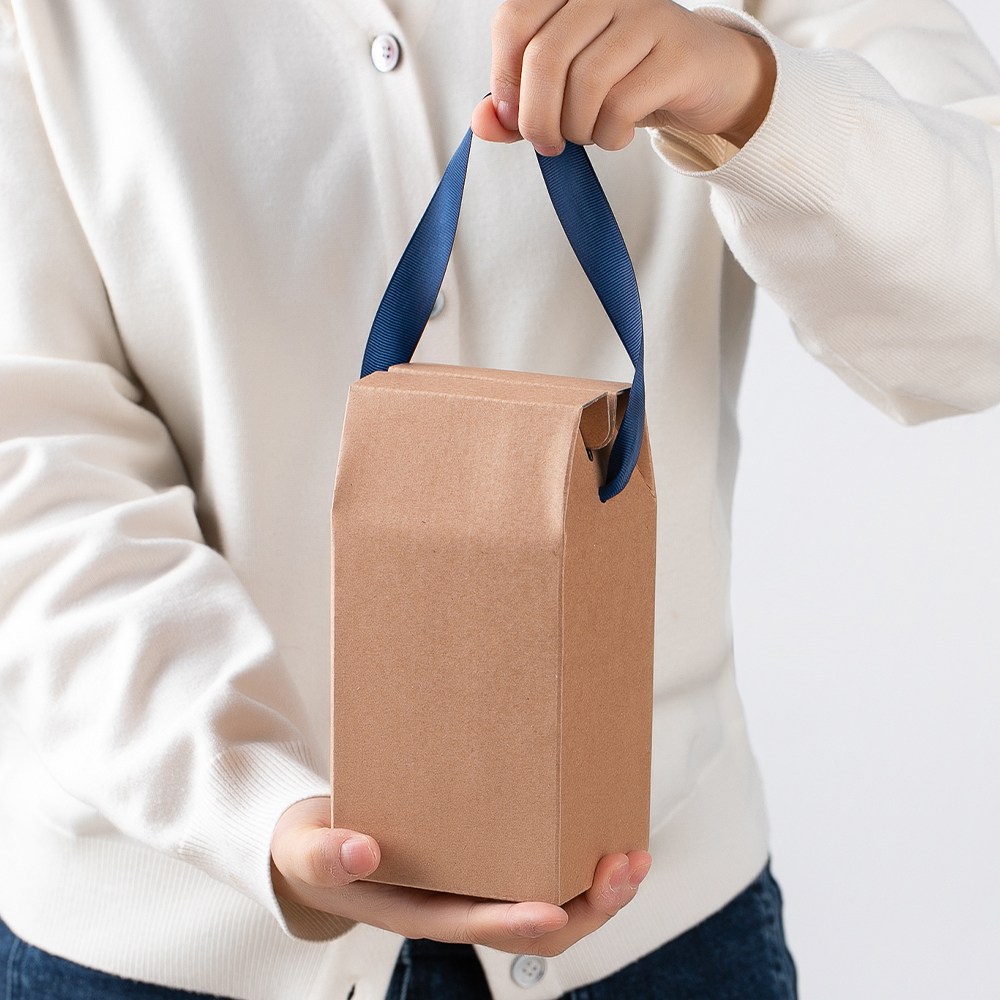 다용도 끈손잡이박스 크라프트 선물상자  90 x 80 x 130 10장, 현재가 52,500원