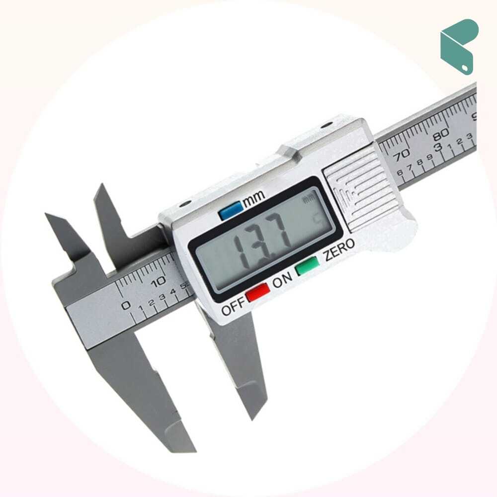 파인툴 디지털 캘리퍼스 실버 100MM 디지털 측정기 정밀 측정 수공구 전문가용 측정공구 전자캘리퍼스 10,500원