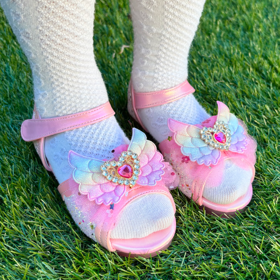 프롬베베 여아용 루엘 무지개 날개 LED 샌들 39,000원