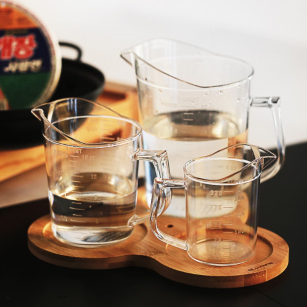 업소용 가정용 PC 계량컵 깨지지 않는 이유식 베이킹 국산 플라스틱 비커 2,100원